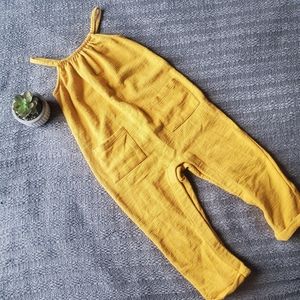 Old Navy 2T Girls Yellow Jumpsuit Romper Sleeveless Pockets Mustard Yellow